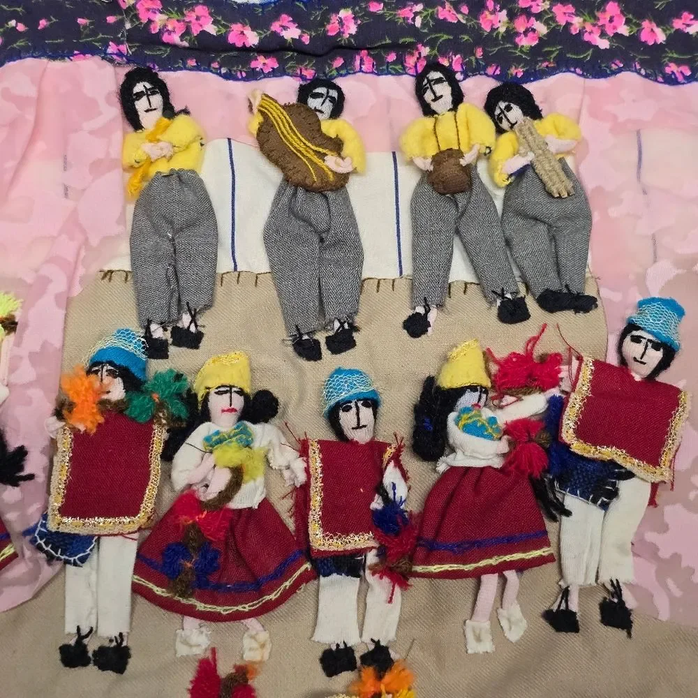 Peruvian Folk Art Handmade Embroidery Wall Tapestry National Dances Vintage 3D